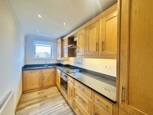 Kitchen - click for photo gallery